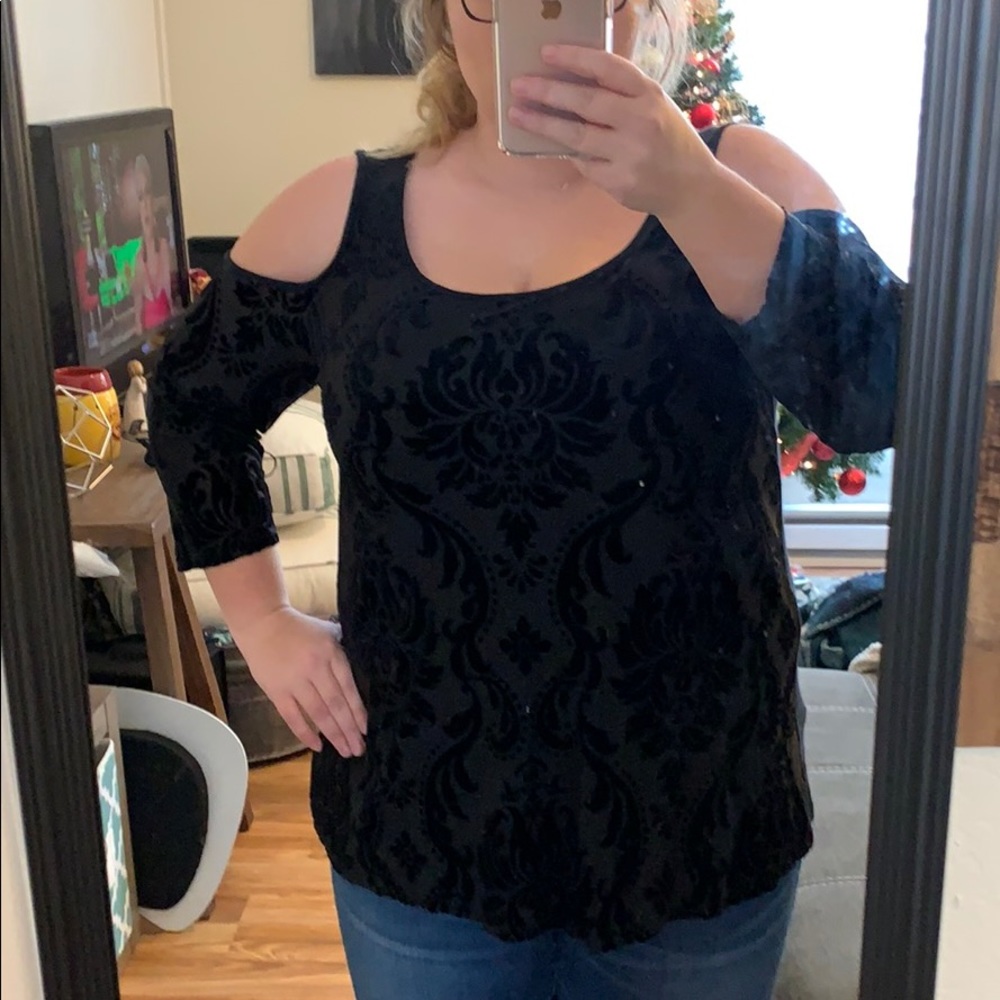 Cold Shoulder top with Velvet Detail